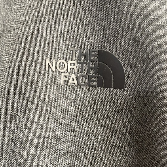 Women’s North Face jacket. Size XXL. Worn very little. - Picture 2 of 7